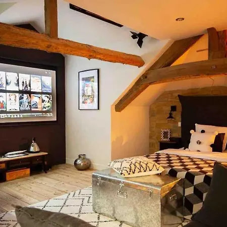 Le Loft Des Hospices : Centre/parking/vueriviere Apartment Beaune (Cote d'Or)