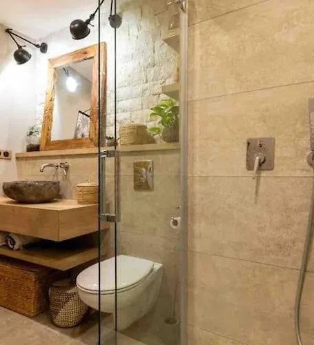 Appartement Le Loft Des Hospices : Centre/parking/vueriviere *